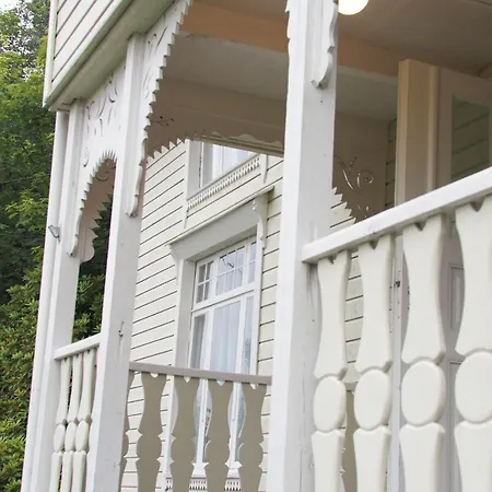 Solstrand بيت للعطل *